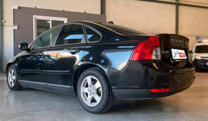 
								VOLVO S40 full									