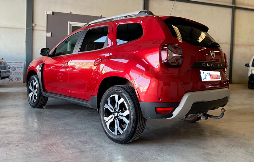 
								Dacia Duster Rojo full									