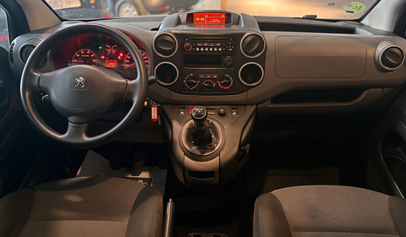 
								PEUGEOT PARTNER full									
