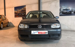 
										VOLKWAGEN GOLF full									