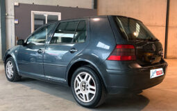 
										VOLKWAGEN GOLF full									