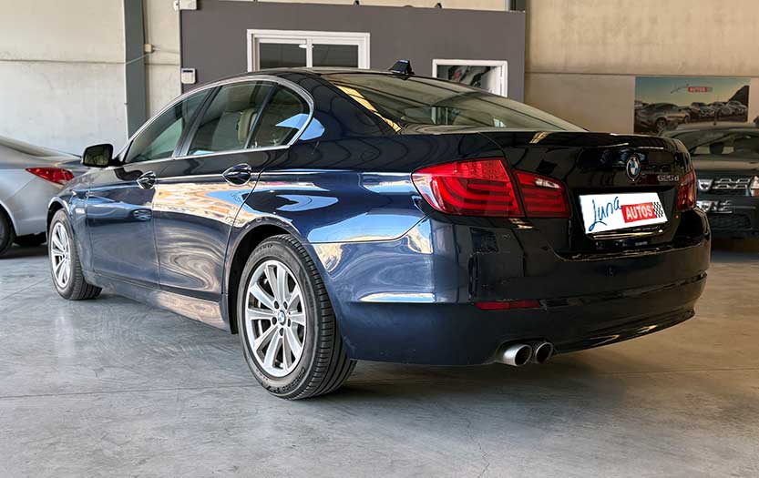 
								BMW 525 full									