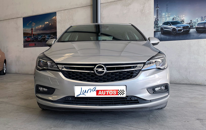
								Opel Astra full									