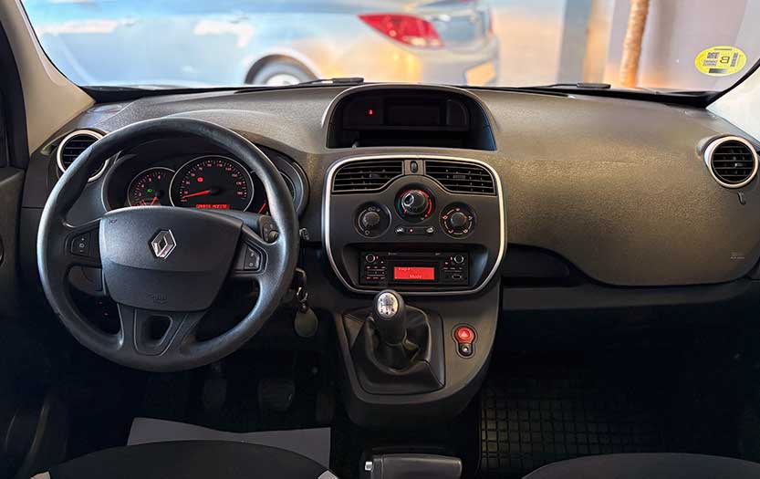 
								Renault Kangoo full									