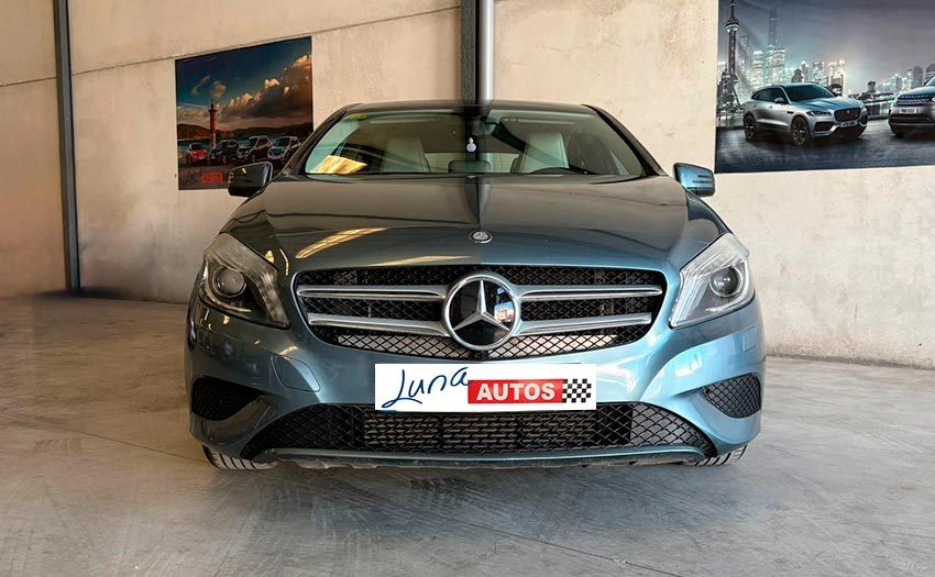 
								Mercedes Clase A 180 full									