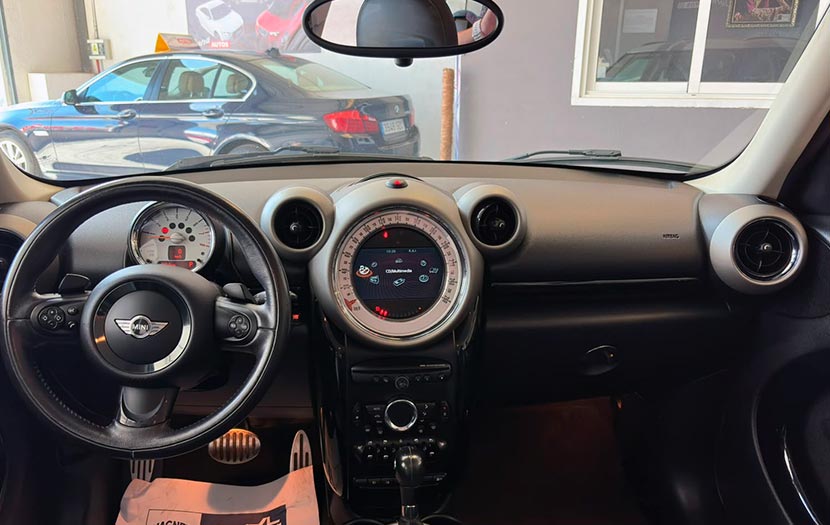 
								MINI COOPER S full									