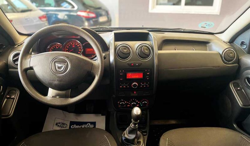 
								DACIA DUSTER NEGRO full									