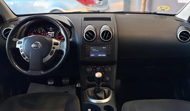 
								NISSAN QASHQAI full									