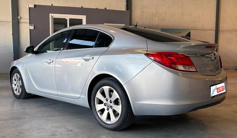 
								OPEL INSIGNIA full									