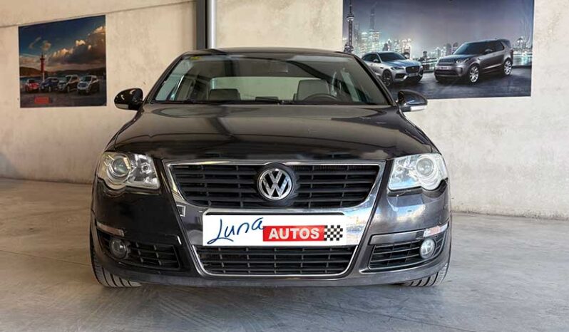 
								VOLKSWAGEN PASSAT full									